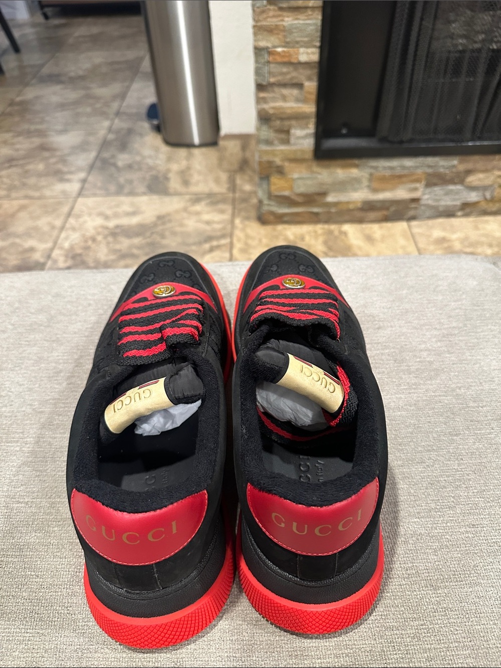 Men’s Black & Red Low-Top Sneakers size 44